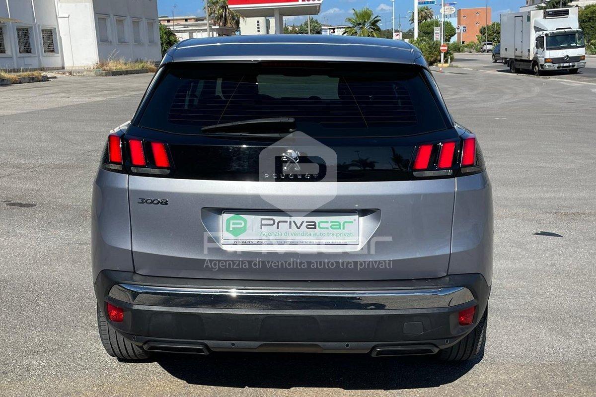 PEUGEOT 3008 BlueHDi 130 S&S Business