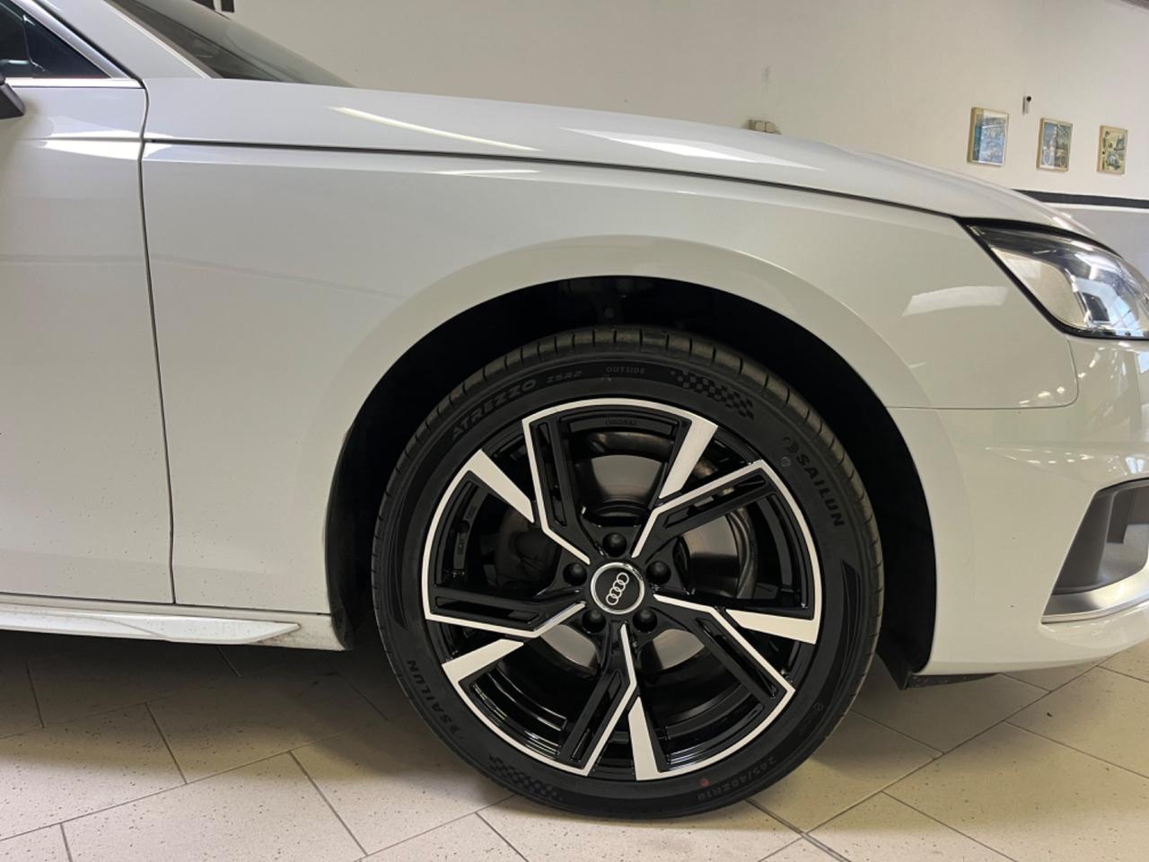 Audi A4 Avant 30 TDI/136 CV S tronic Advanced