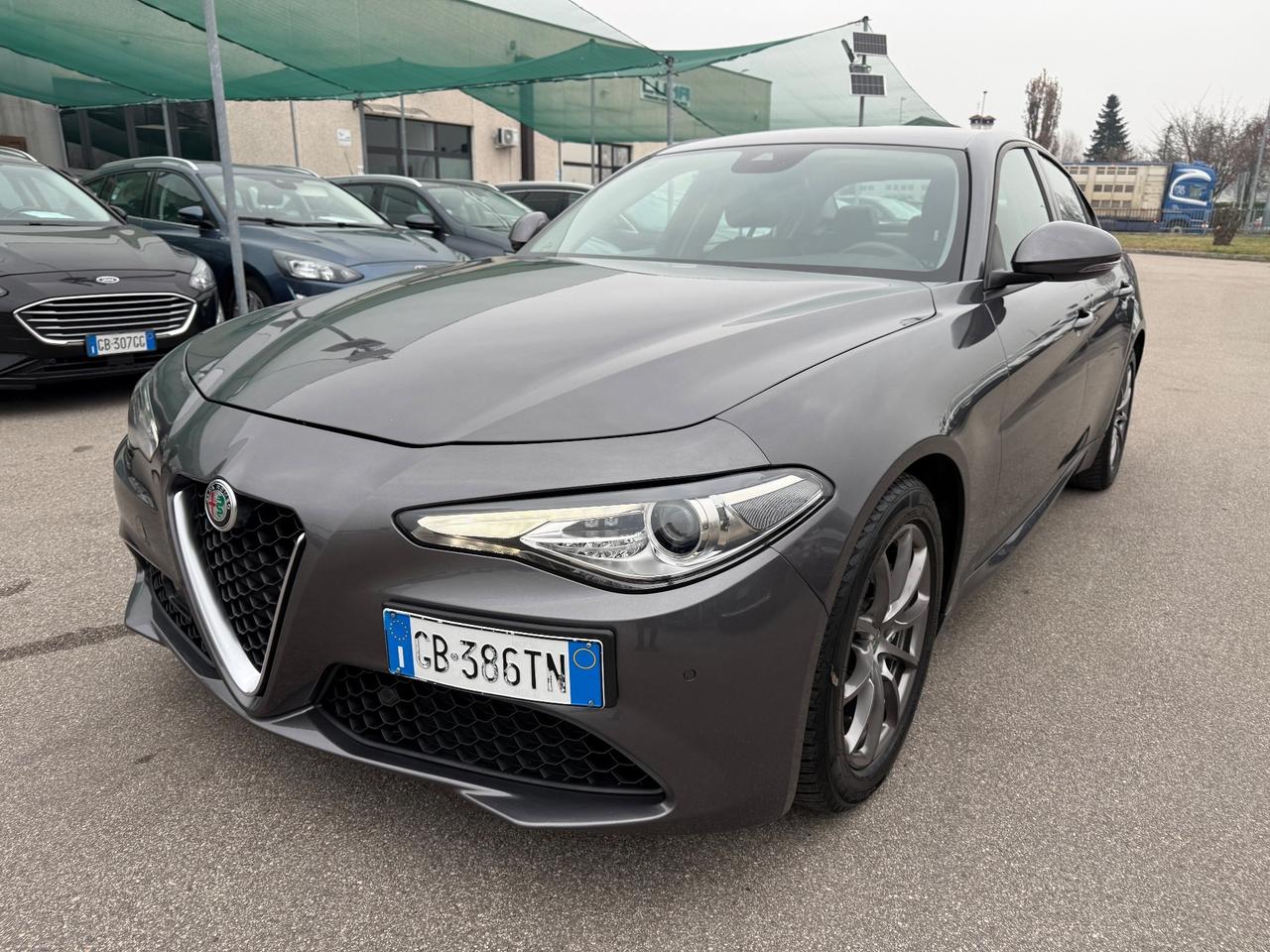 Alfa Romeo Giulia 2.2 Turbodiesel 160 CV AT8 Executive