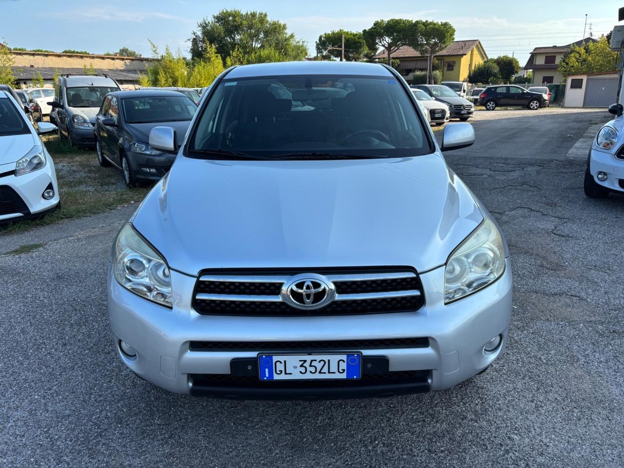 Toyota RAV 4 RAV4 2.2 D-4D 136 CV DPF Sol