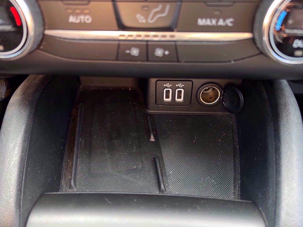 FORD Kuga 1.5 ecoblue Connect 2wd 120cv del 2021