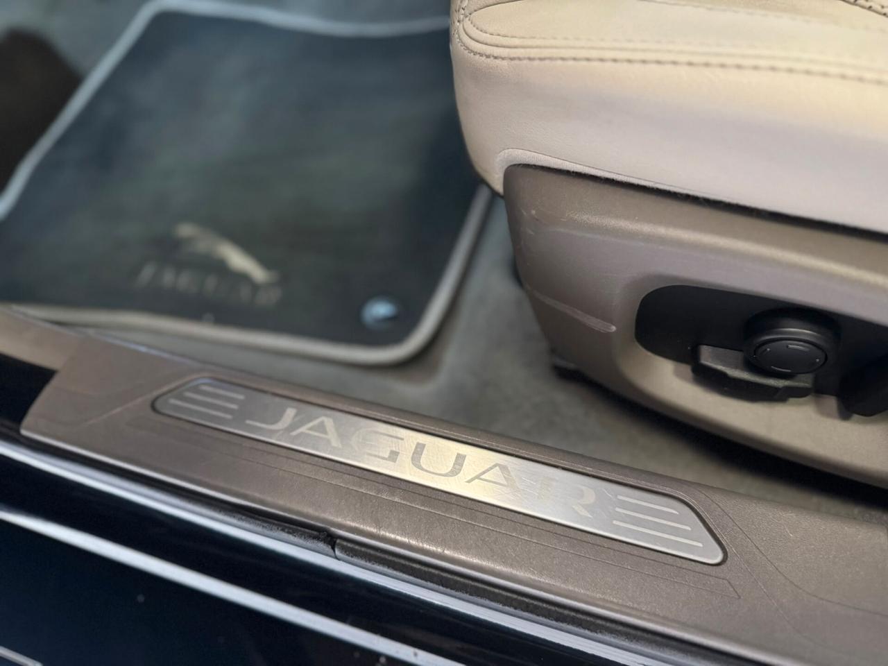 Jaguar XE 2.0 D Turbo aut. Portfolio