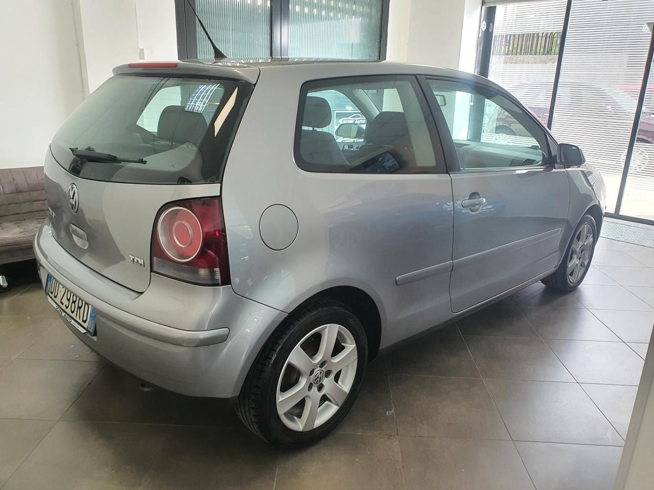 Volkswagen Polo 1.4/69CV TDI 3p. Sportline