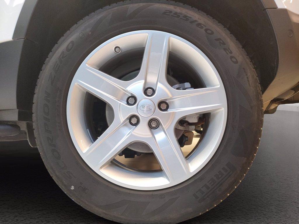 LAND ROVER Defender 90 3.0d i6 mhev se awd 250cv auto del 2021