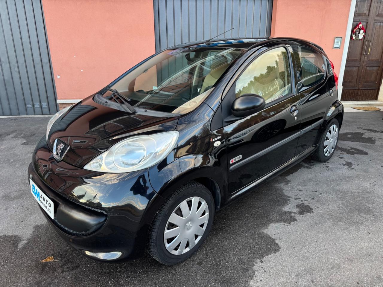 Peugeot 107 1.0 68CV 5p. Sweet Years