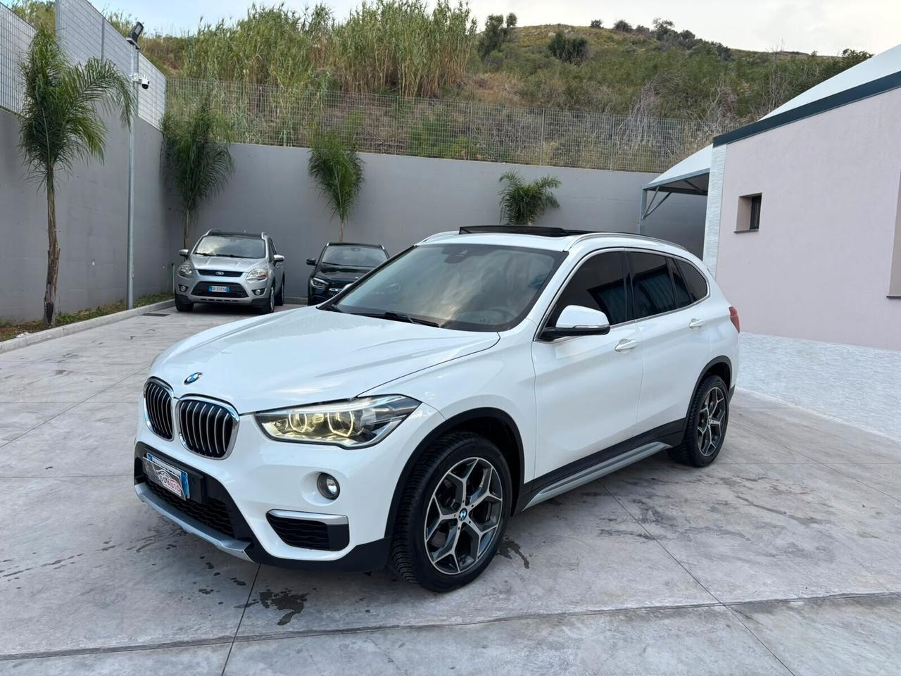 Bmw X1 sDrive18d Sport /:/:/