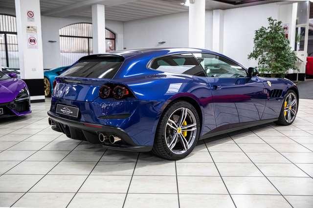 Ferrari GTC4 Lusso CARBON+LEDS|DUAL VIEW|LIFT SYSTEM|SBL|HIFI