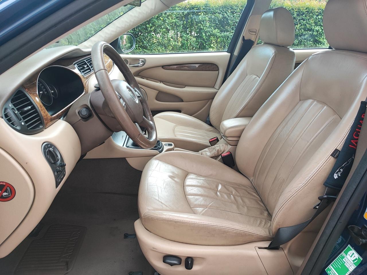 Jaguar X-Type 2.5 Benz/ GPL V6 24V 4x4