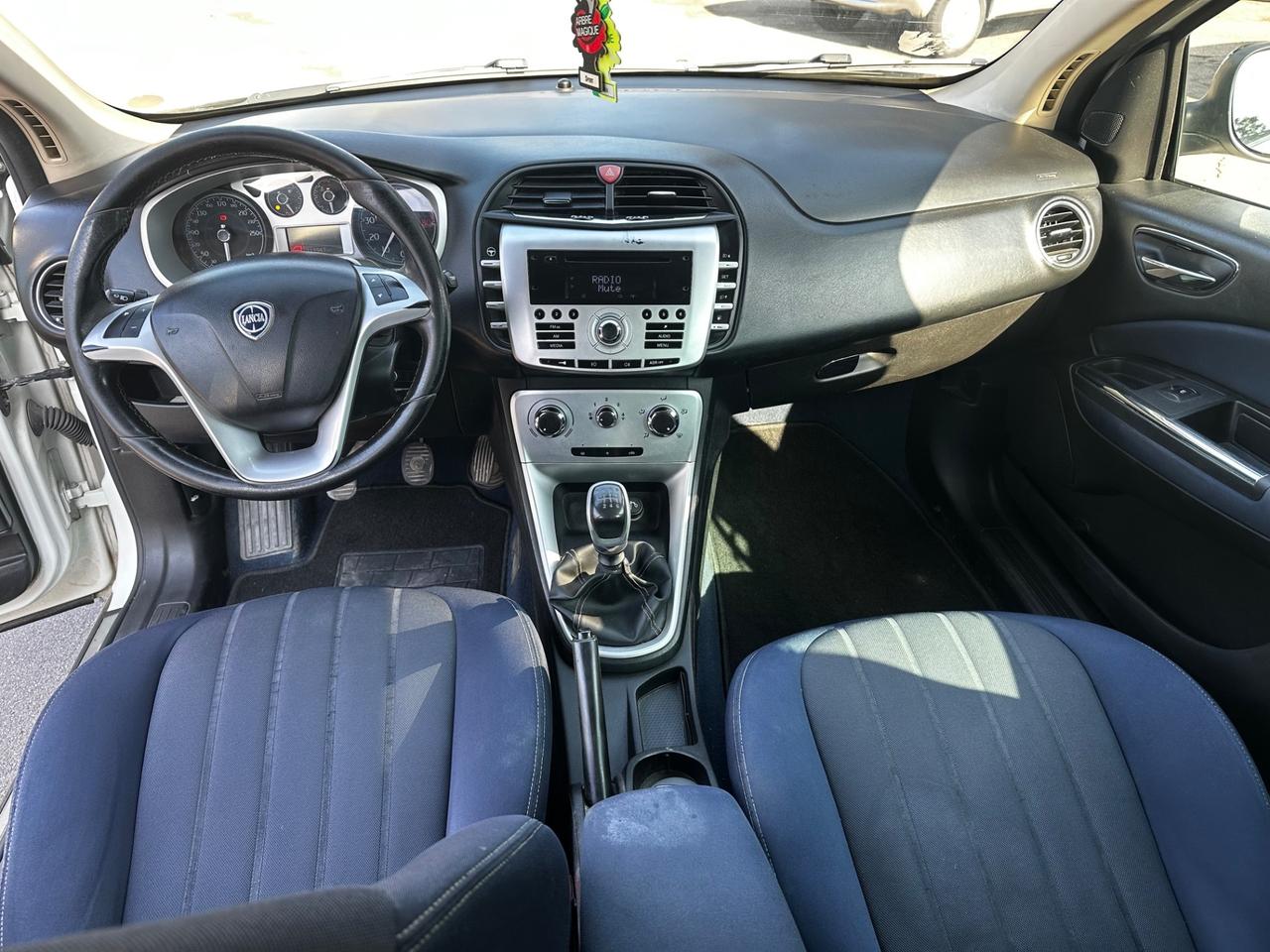 Lancia Delta 1.4 T-Jet 120 CV Silver Ecochic GPL