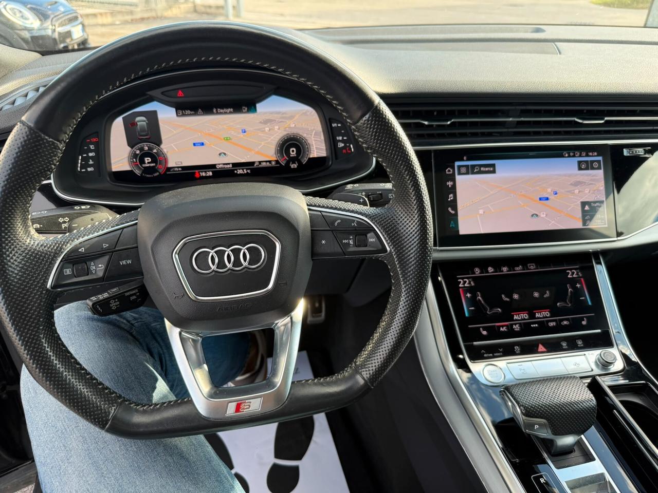 Audi Q8 50 TDI 286 CV quattro tiptronic Sport