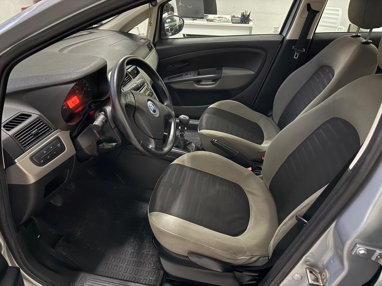 Fiat Grande Punto 1.3 MJT 90 CV 5 porte Dynamic