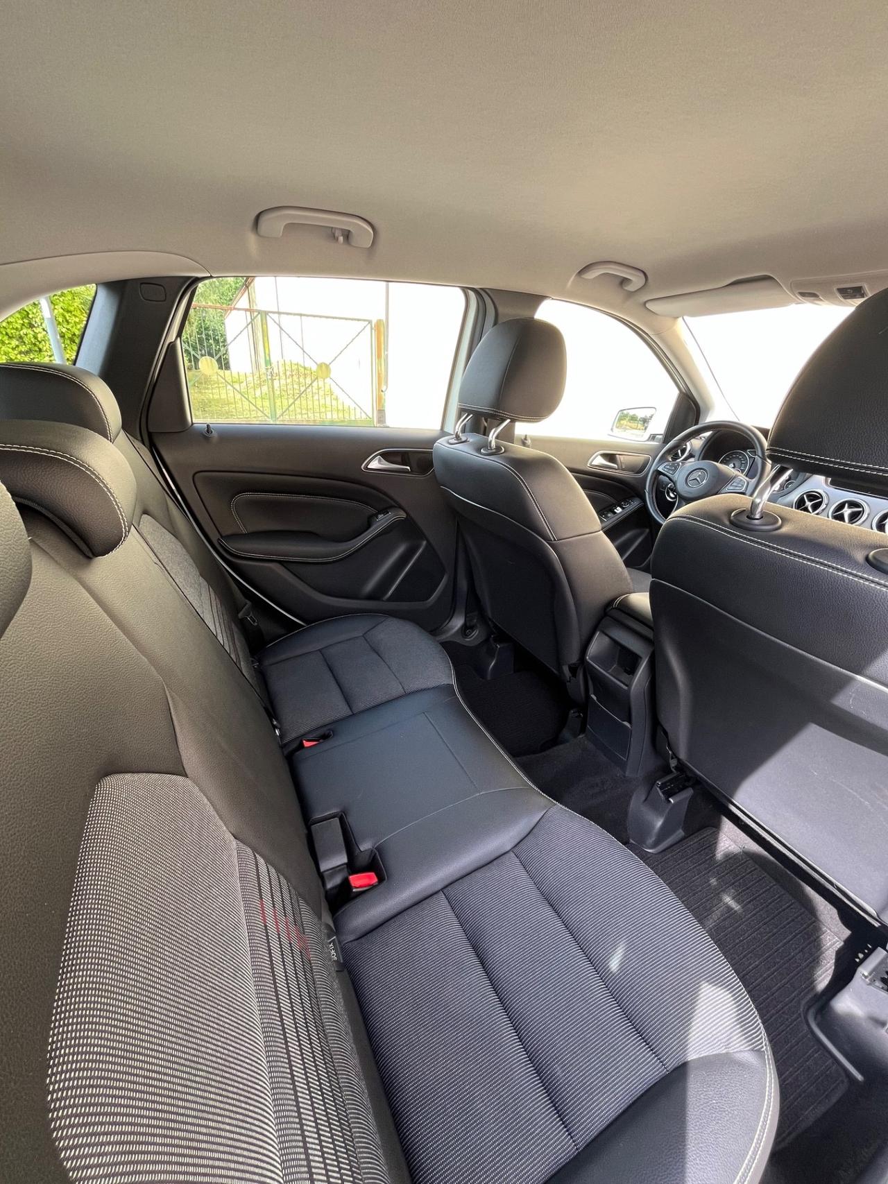 Mercedes-benz B 180 d Sport