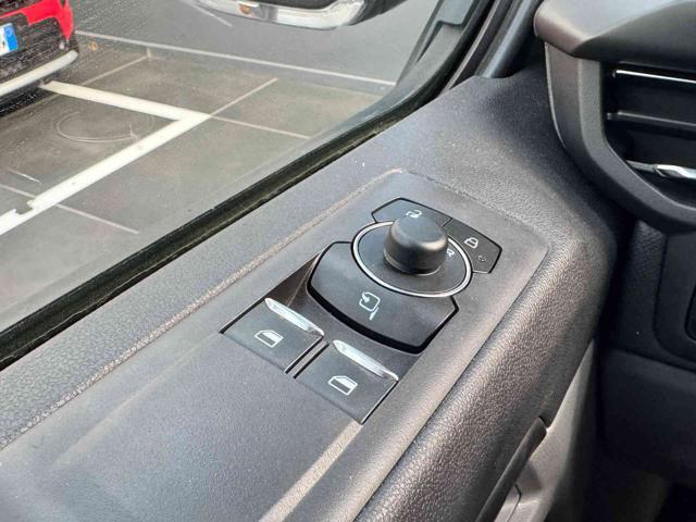 FORD Tourneo Custom 320 2.0 170CV aut. TITANIUM X NO IVA ESPOSTA
