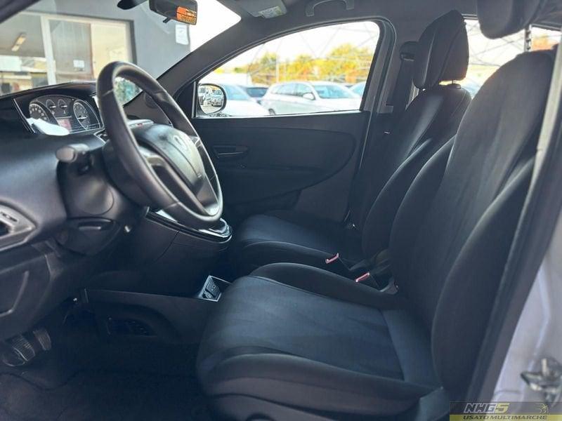 Lancia Ypsilon Ypsilon 1.2 69 CV 5 porte S&S Gold