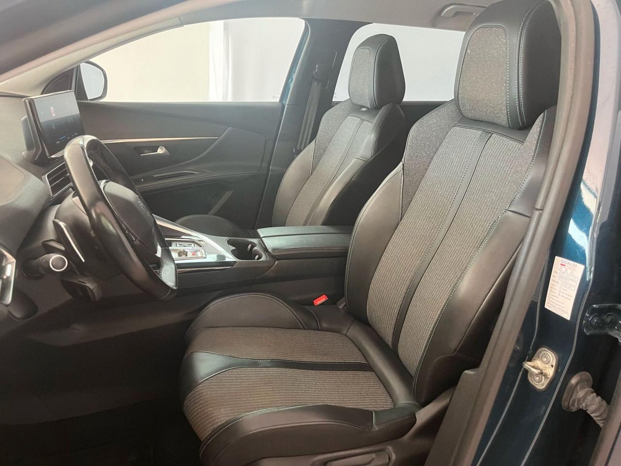 Peugeot 5008 BlueHDi 130 S&S EAT8 Allure