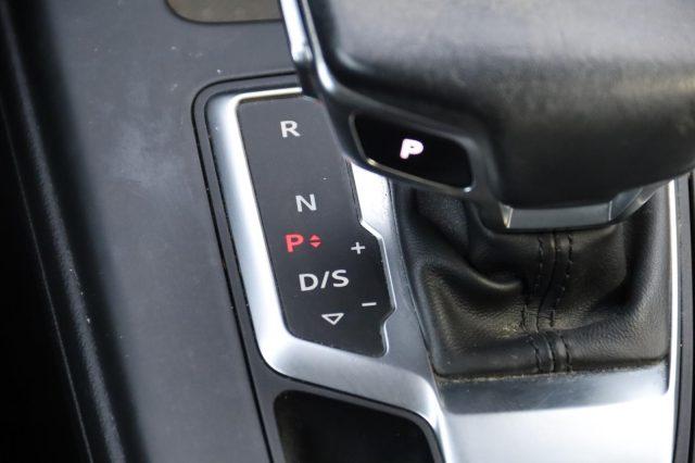 AUDI A4 Avant IBRIDO 35 TDI/163 CV Stronic S-line