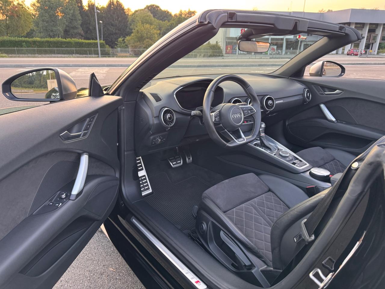 Audi TTS Roadster 2.0 TFSI 310 CV quattro S tronic