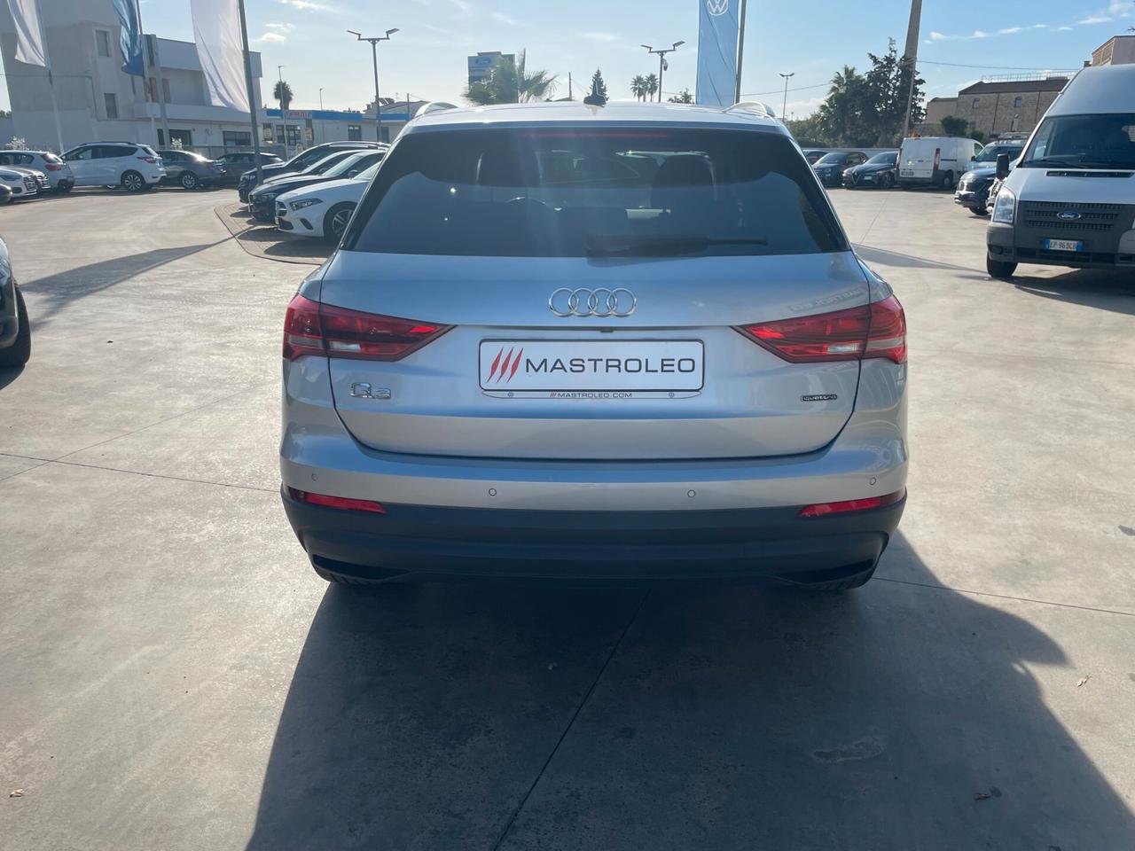 Audi Q3 35 TDI quattro Business