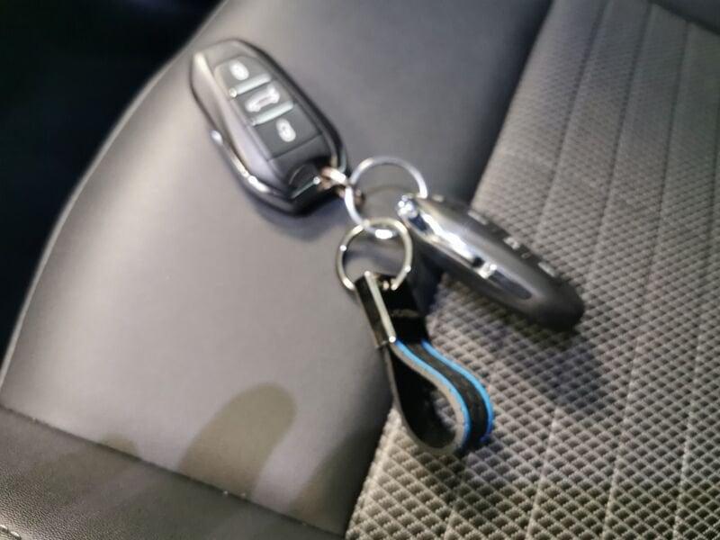 Peugeot 3008 Hybrid 136 Allure e-DCS 6