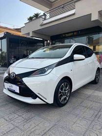 Toyota Aygo 1.0 VVT-i 69 CV 5 porte x-play TSS MMT