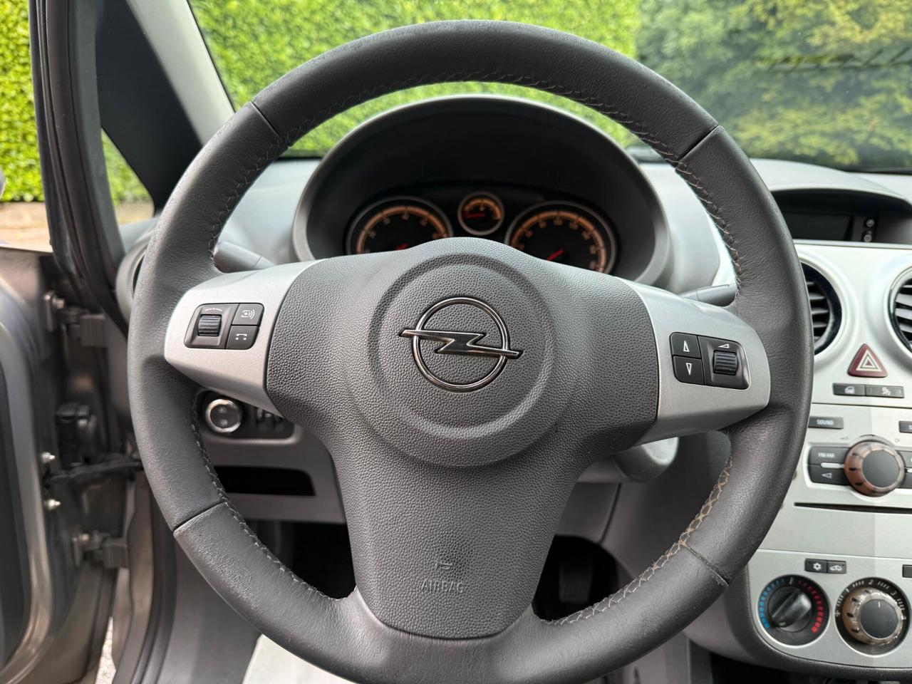 Opel Corsa 1.2 5 porte Elective NEOPATENTATI