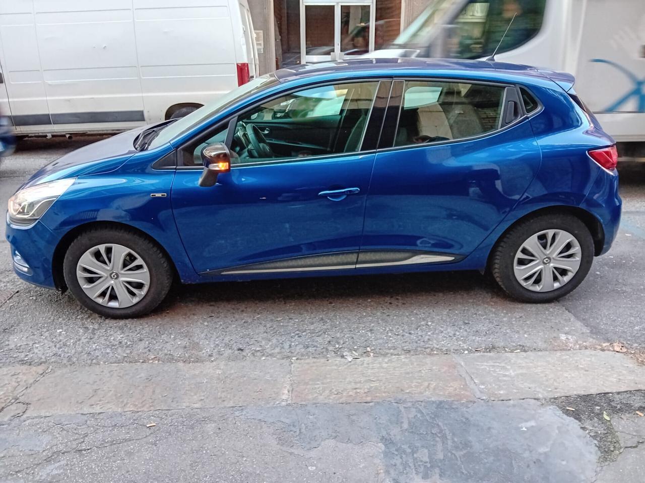 Renault Clio Moschino Zen