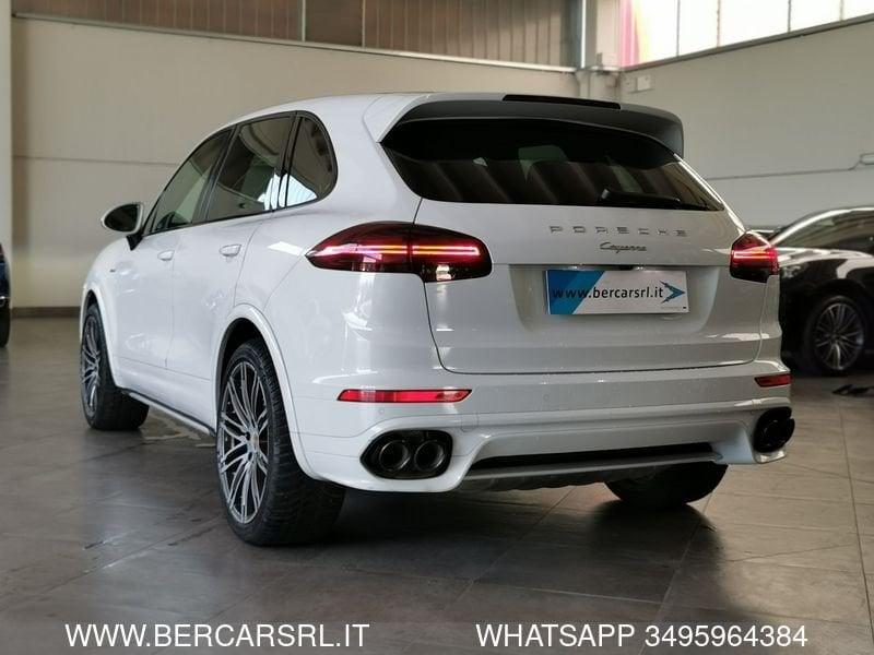 Porsche Cayenne Diesel Platinum Edition 184 KW*TETTO*BOSE*PASM*TELECAMERA*CL_21*APPLE CAR PLAY*Multi