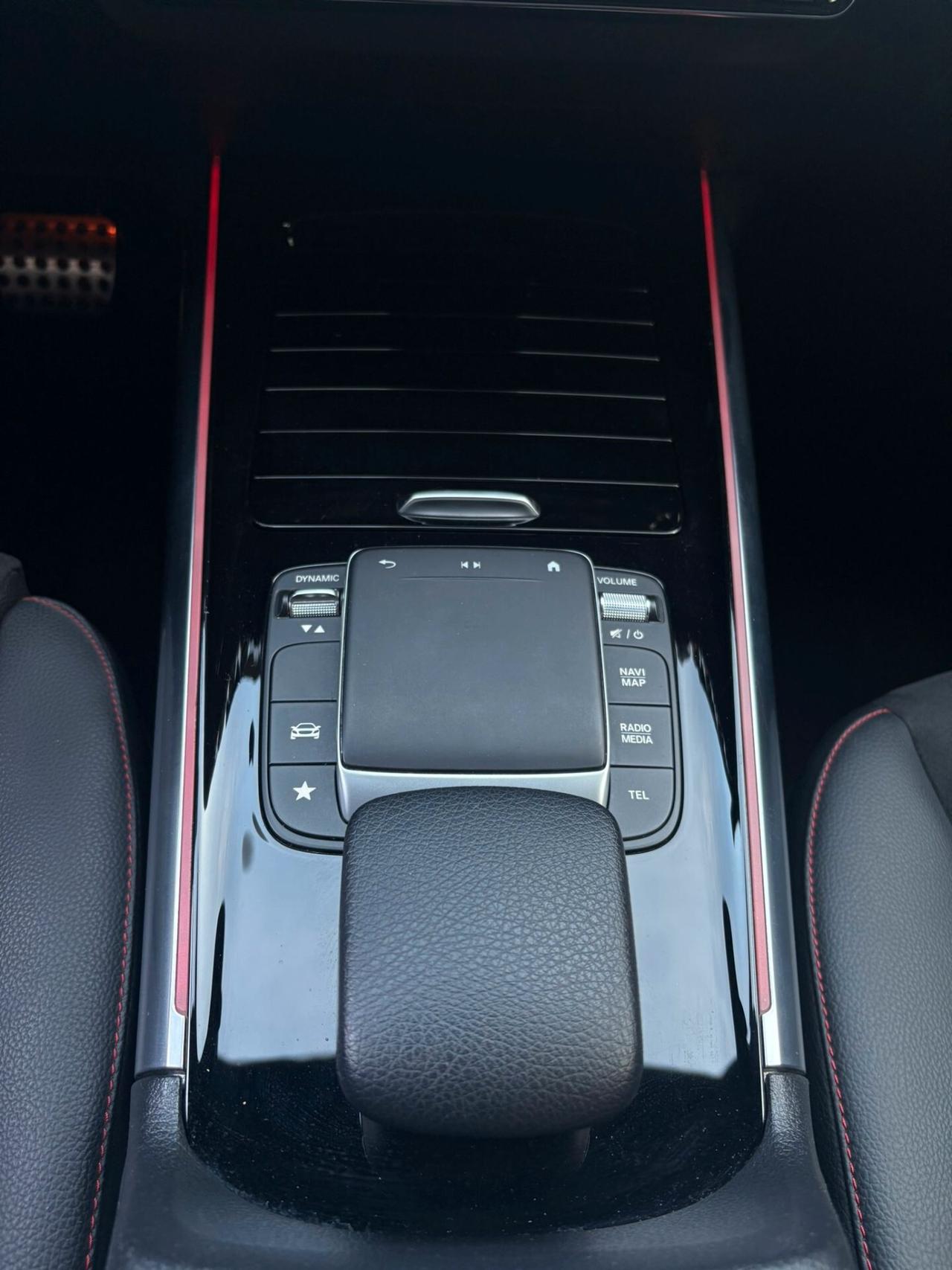Mercedes-benz GLA 200 d Automatic Premium