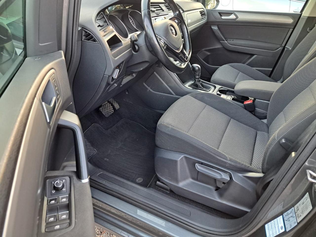 Volkswagen Touran 1.6 TDI 115 CV SCR DSG Highline BlueMotion Tech.