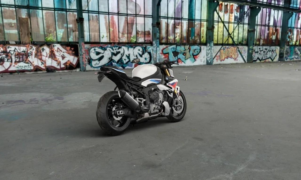 BMW S 1000 R Pacchetto M