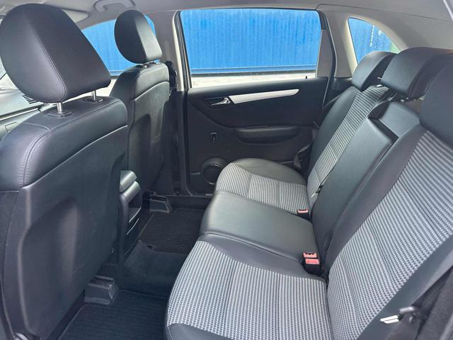MERCEDES-BENZ B 180 CDI Sport senza nessun lavoro da fare