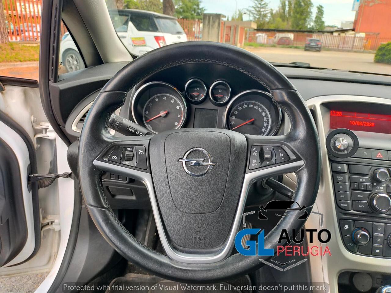 Opel Astra 1.4 Sports Tourer anche per neopatentati