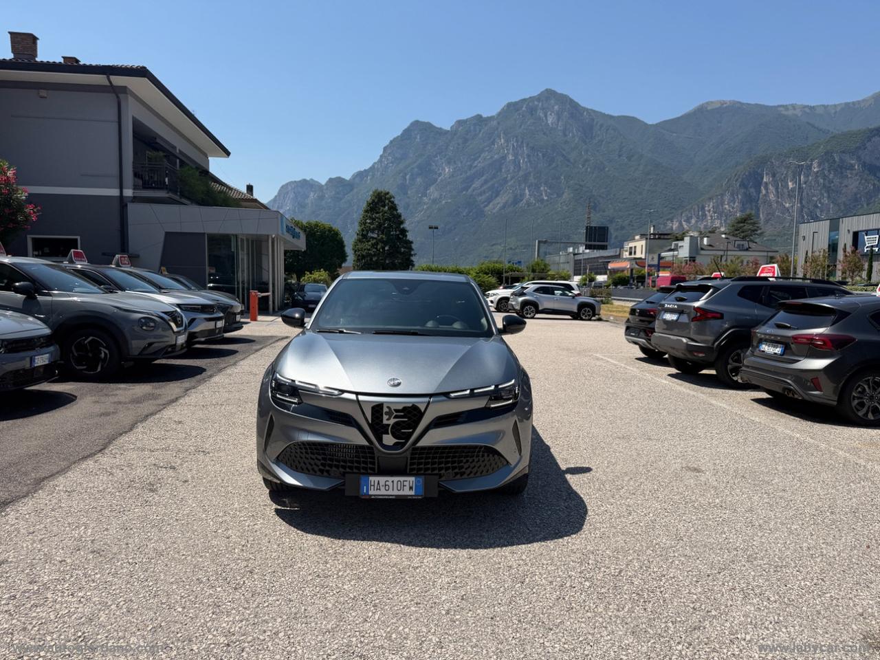 ALFA ROMEO Junior 1.2 145CV Hybrid eDCT6 Q4 Intensa