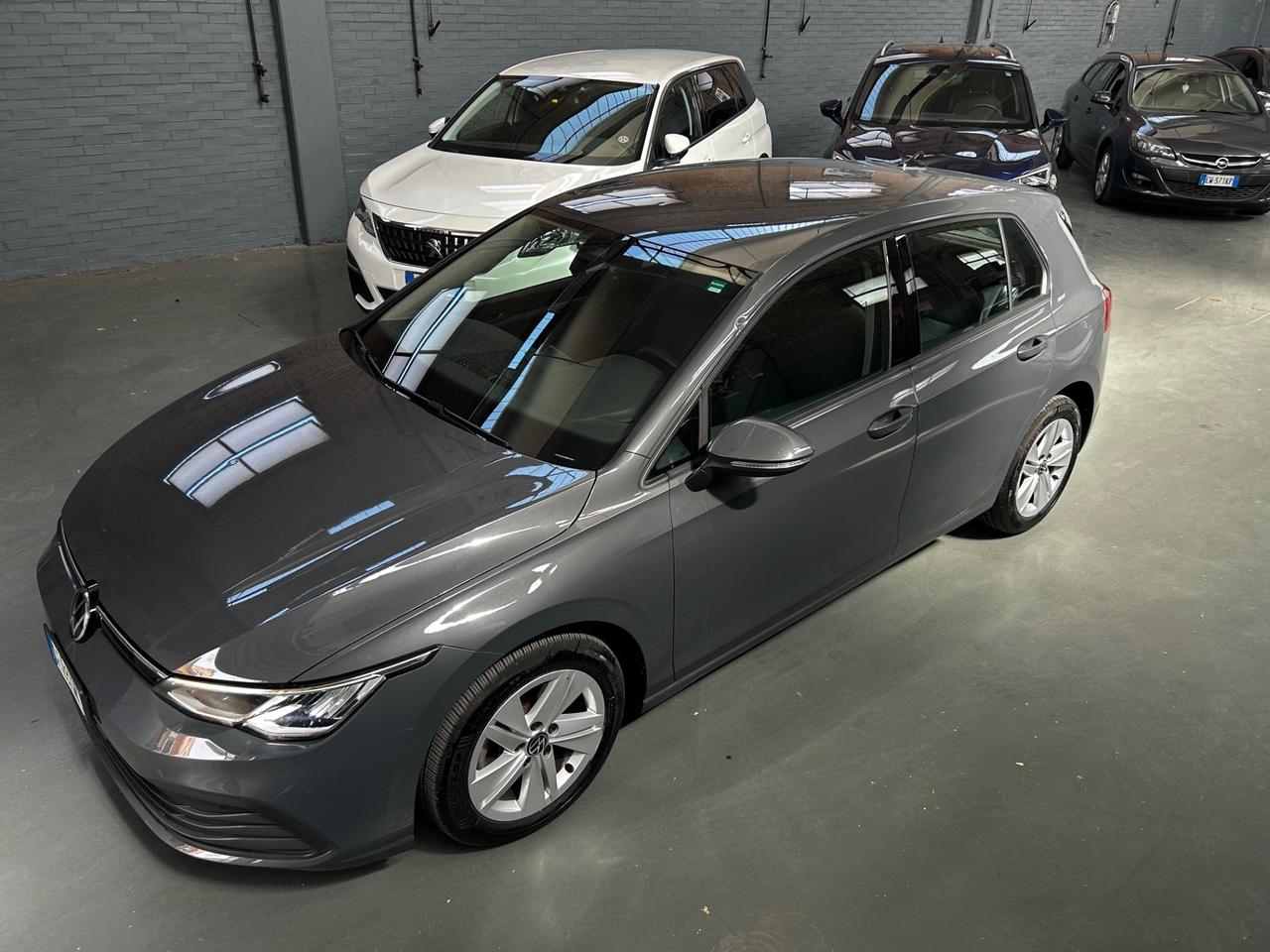 Volkswagen Golf 2.0 TDI 115 CV SCR Life Neopatentati