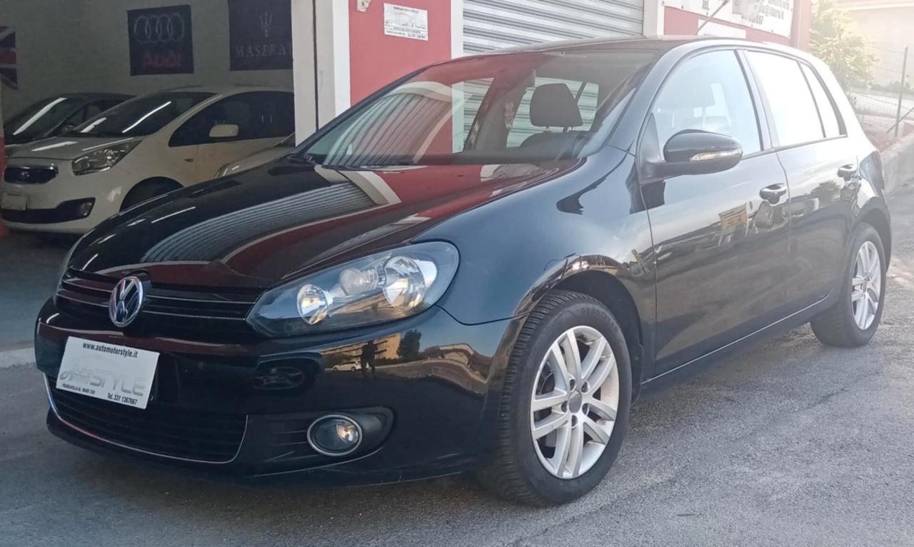 Volkswagen Golf 1.6 TDI DPF 5p. Highline