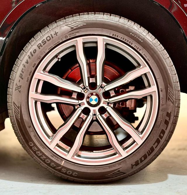 BMW X5 xDrive30d 258CV Luxury *TETTO PANORAMICO APRIBILE*