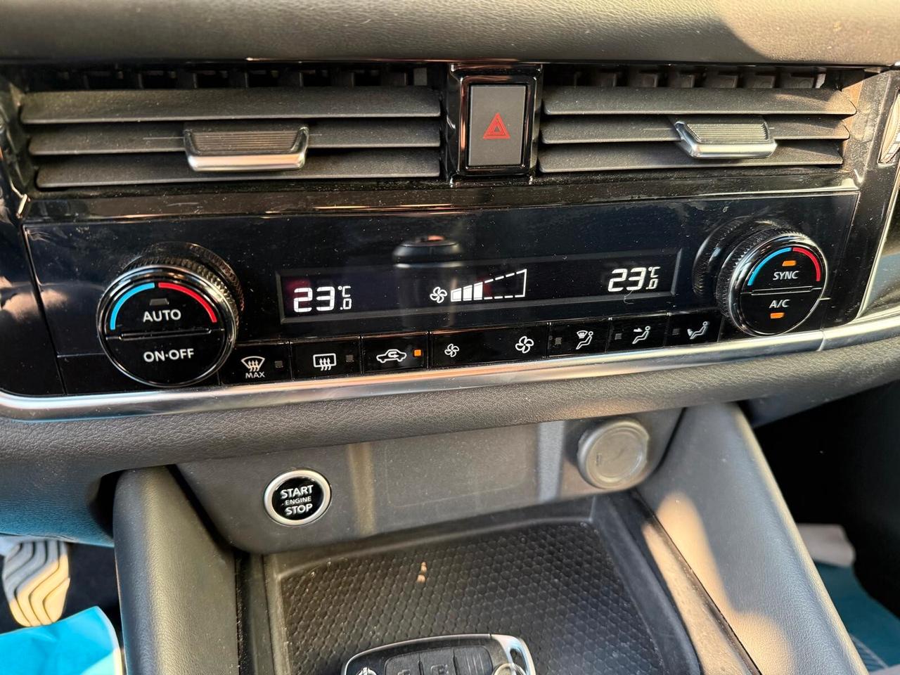Nissan Qashqai MHEV 140 CV N-Connecta - OK NEOPATENTATI -