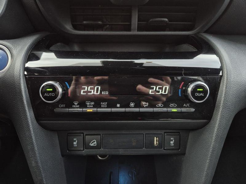 Toyota Yaris Cross 1.5h Lounge awd-i 116cv e-cvt