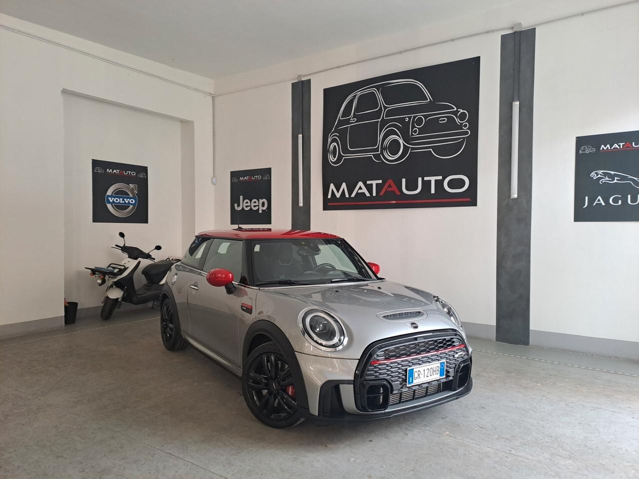 Mini John Cooper Works Coupe JOHN COOPER WORKS