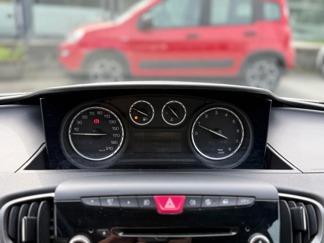 Lancia Ypsilon 1.2 69 CV S&S Platinum