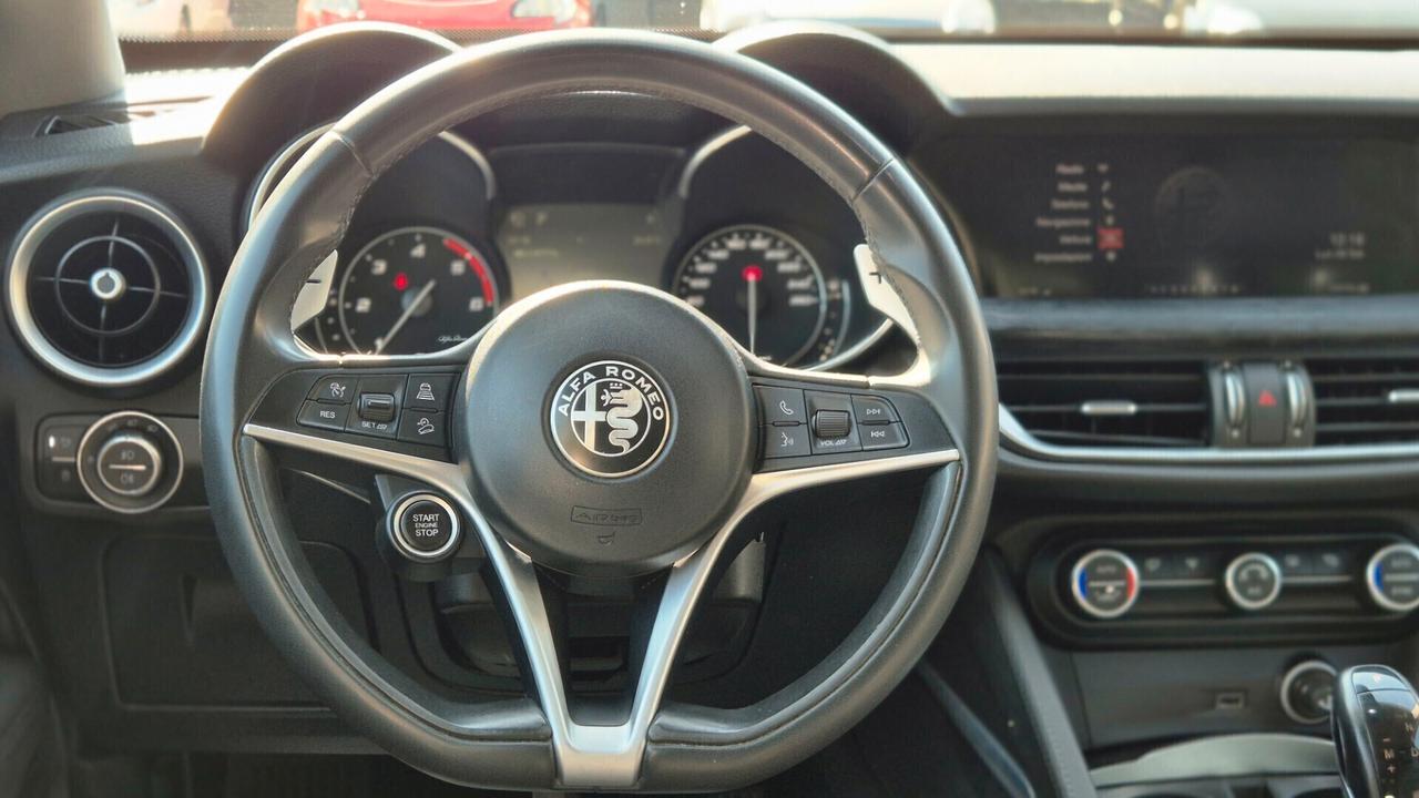Alfa Romeo Stelvio 2.2 Turbodiesel 210 CV Q4 Veloce