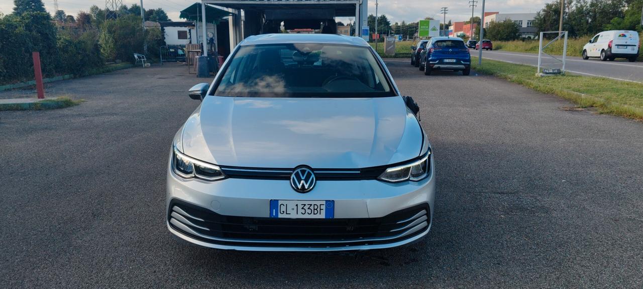 Volkswagen Golf 1.0 TSI EVO Life