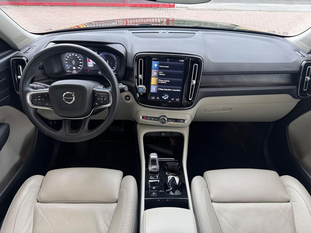 Volvo XC40 Ultimate Bright T5 Recharge PHE #11953