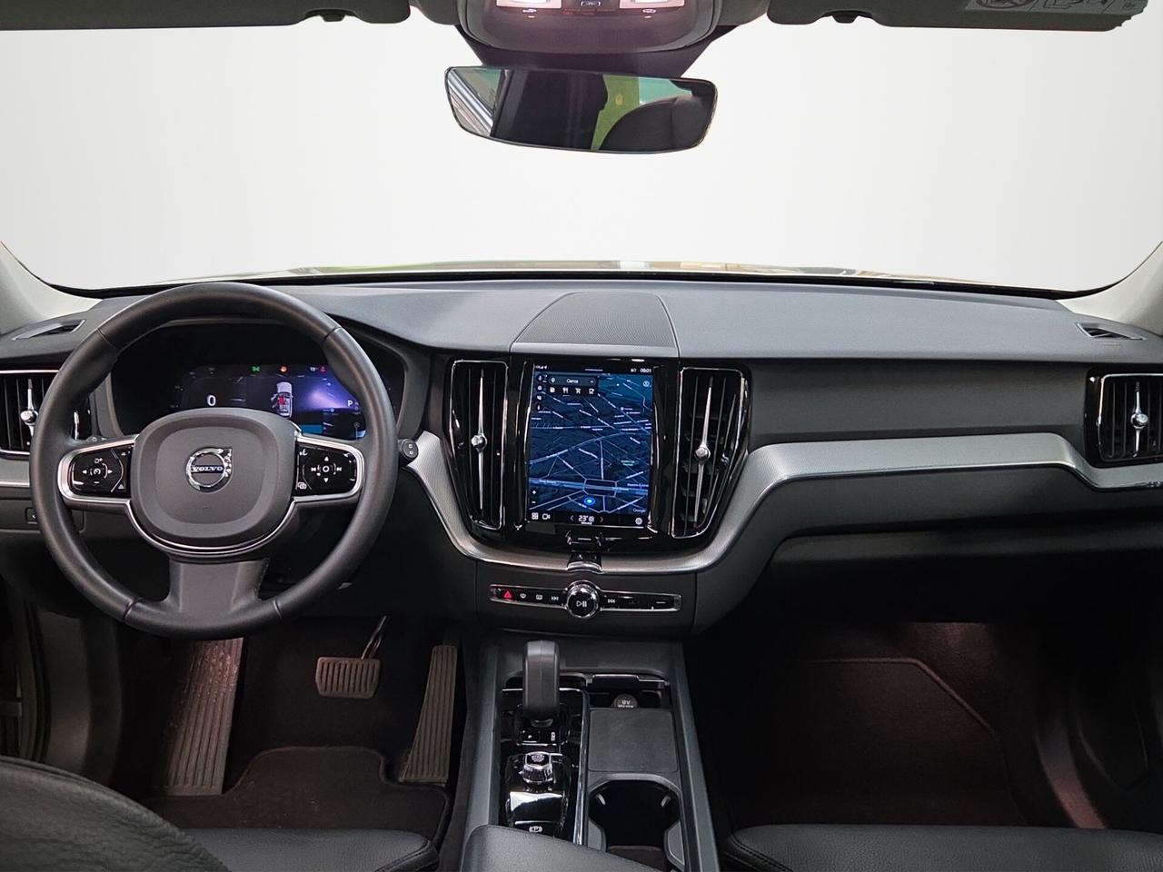 Volvo XC60 B4 (d) AWD automatico Plus Bright