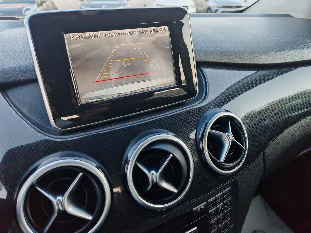 Mercedes benz classe B 180cdi fulll 2013