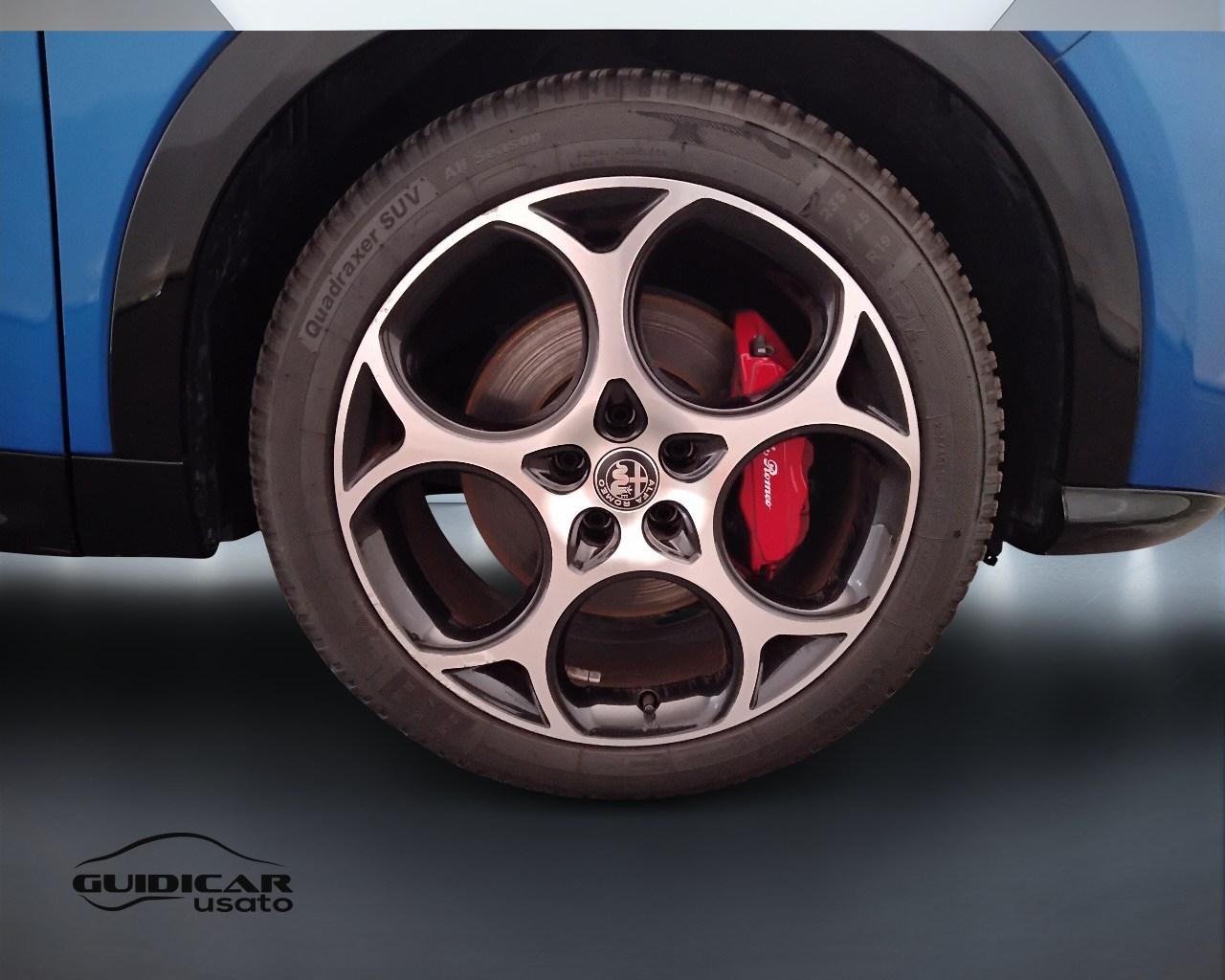 ALFA ROMEO Tonale - Tonale 1.5 hybrid Veloce 160cv tct7