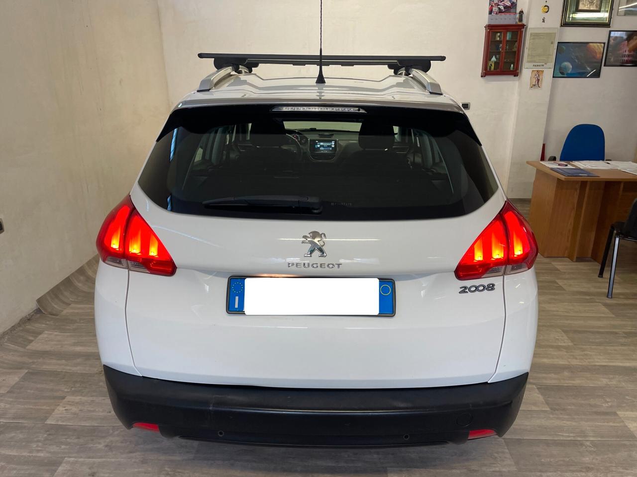 Peugeot 2008 1.2 82 CV PureTech Allure Full Neopatentati