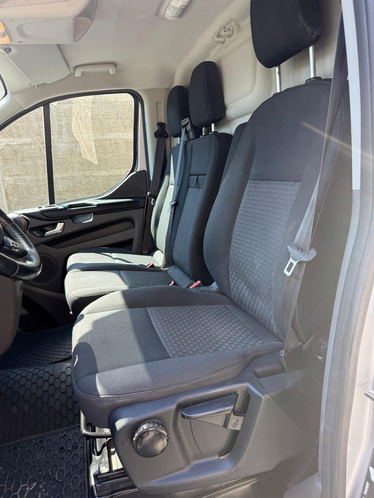 Ford Custom 280 2.0 EcoBlue Hybrid 130 PC Furgone Trend