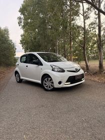 Toyota Aygo 1.0 12V VVT-i 5 porte Active Connect