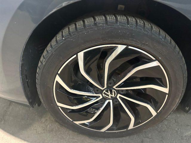 VOLKSWAGEN Golf 1.0 eTSI EVO DSG Life Virtual, ACC, AppConnect